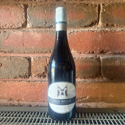 Mud House Otago Pinot Noir - Fine Pinot