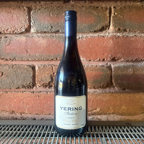 Yering Station Pinot Noir - Fine Pinot