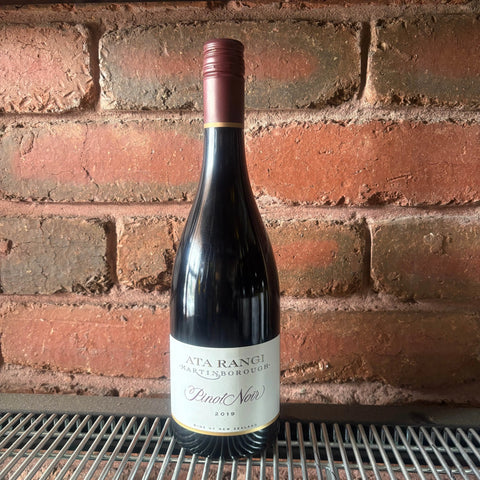 Ata Rangi Pinot Noir 2021 - Fine Pinot